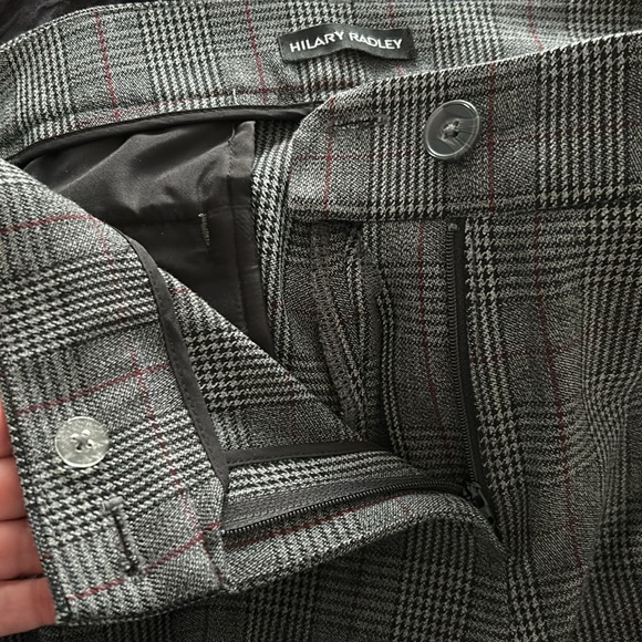 HILARY RADLEY stretch plaid trousers.  Size 12 - Picture 8 of 8